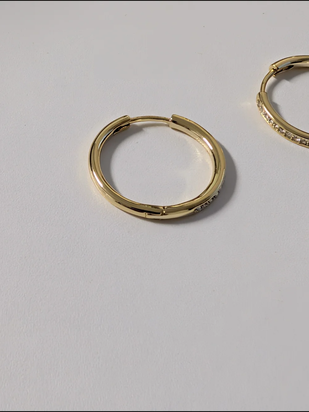 N/A delicate gold